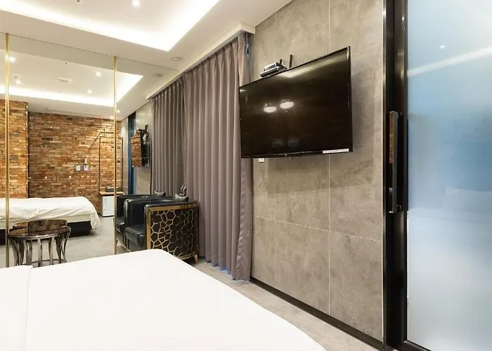Desarts Hotel